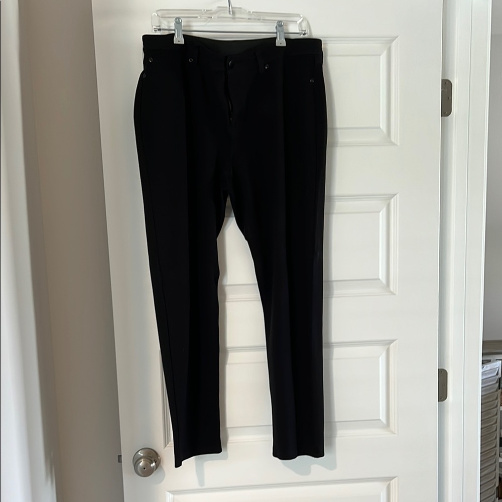 Women’s Black Pants